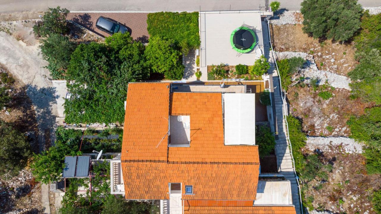 Villa Castello Zrnovo Eksteriør billede